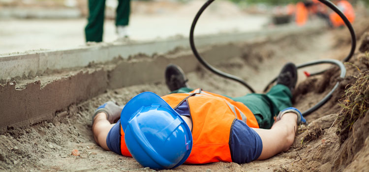 These 3- and 4-hour courses are for first aiders not requiring accredited certification These 3- and 4-hour courses are for first aiders not requiring accredited certification
